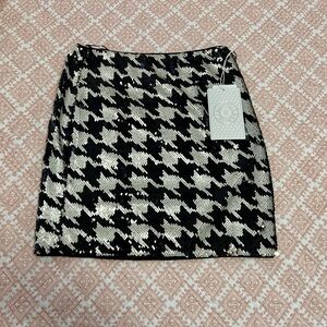 CHRLDR Sequin Houndstooth Riley Mini Skirt Size Small Black and White NWT